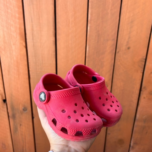 Toddler kid red crocs - Picture 5 of 5